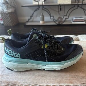 Hoka Blue Challenger ATR 6 Women’s Size 8.5
